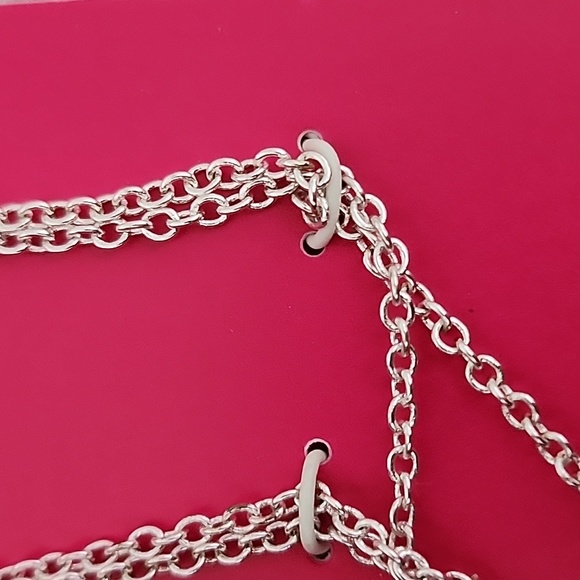 Justice Girls Set of 2 Best Friend Turtles Pedant Necklace with Gift Box - Picture 8 of 10